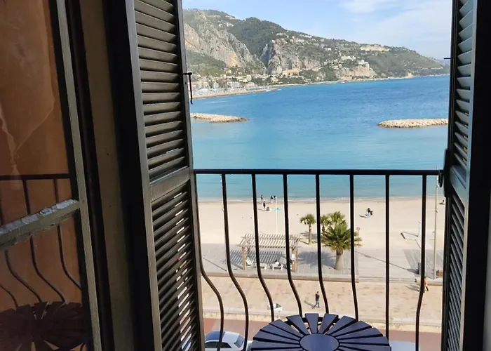 A Due Passi Dal Mare Apartment Menton